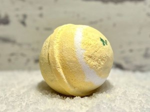 Lemongrass Fizzy Bath Bomb 4.5 Oz - Product Image
