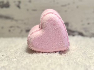 Love Fizzy Bath Bomb 4.5 Oz - Product Image