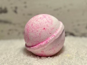 Pink Sugar Fizzy Bath Bomb 4.5 Oz - Product Image