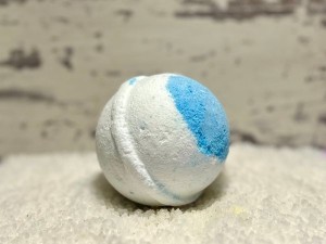 Spearmint Rosemary Fizzy Bath Bomb 4.5 Oz - Product Image