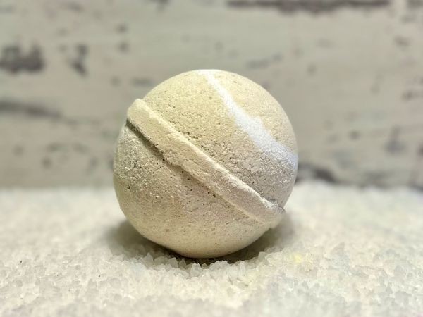 Almond Coconut Fizzy Bath Bomb 4.5 Oz - Product Image