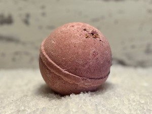 Bed of Roses Fizzy Bath Bomb 4.5 Oz - Product Image