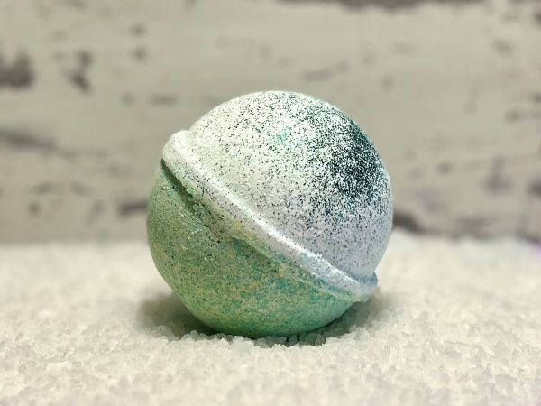Bergamot Lime Fizzy Bath Bomb 4.5 Oz - Product Image
