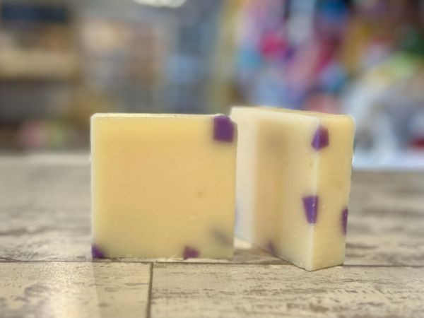 Black Raspberry Vanilla  Soap 4.5 Oz - Product Image