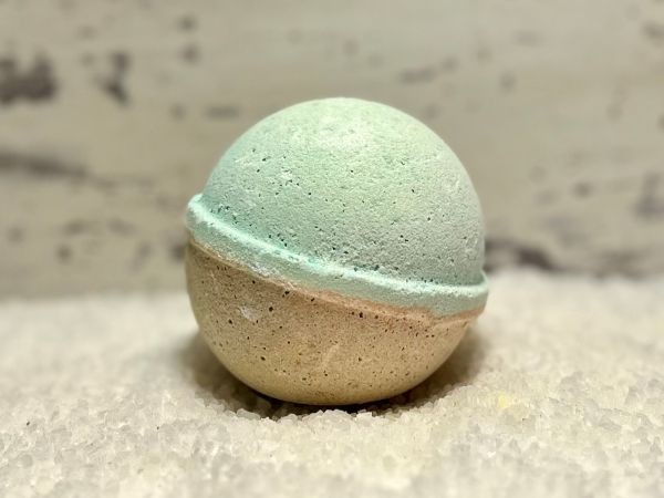 Chocolate Mint Fizzy Bath Bomb 4.5 Oz - Product Image
