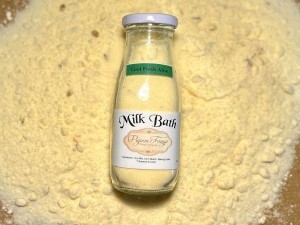 Cool Fresh Aloe Milk Bath 10 Oz - Product Image