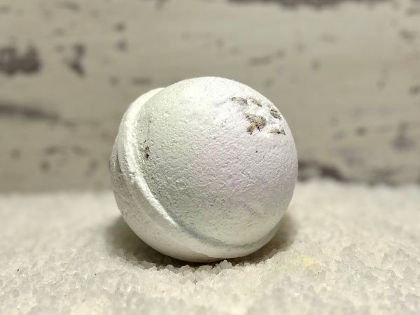 Cucumber Lavender Fizzy Bath Bomb 4.5 Oz - Product Image