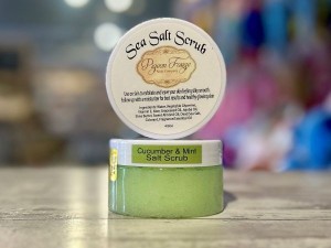 Cucumber Mint Sea Salt Scrub 4 Oz - Product Image