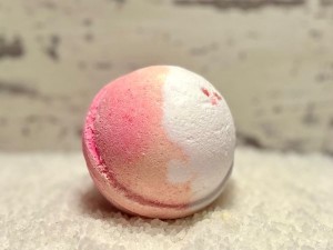 Fairytale Love Fizzy Bath Bomb 4.5 Oz - Product Image