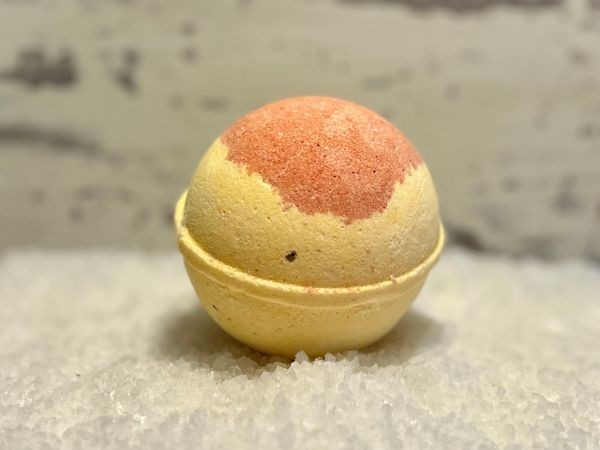 Honeysuckle Fizzy Bath Bomb 4.5 Oz - Product Image