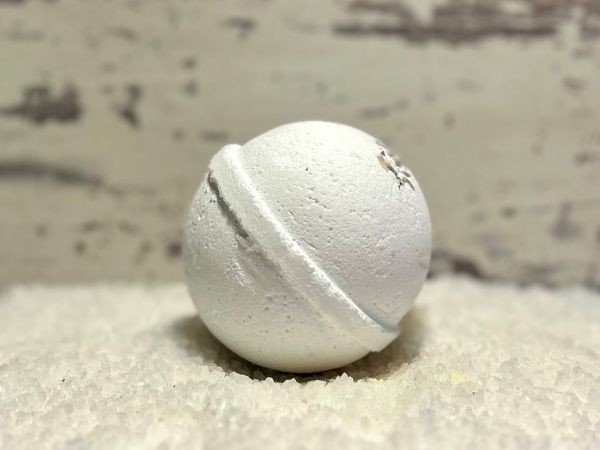 Lavender & Lace Fizzy Bath Bomb 4.5 Oz - Product Image